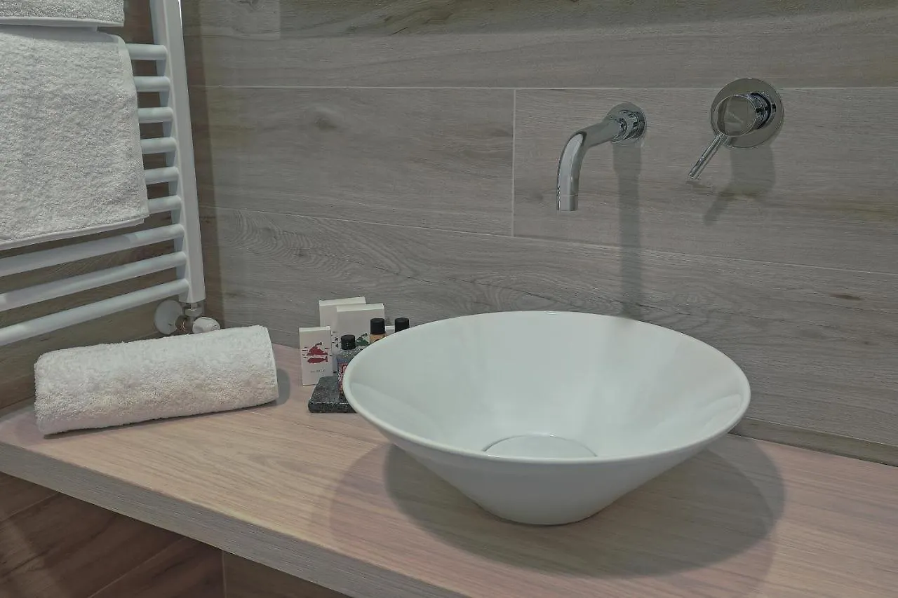 Liberta Central Suites Palermo 0*,  Italy