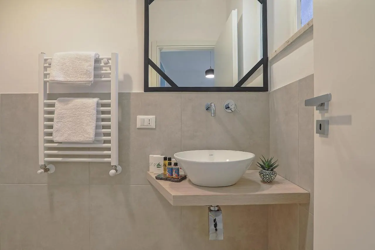 Liberta Central Suites Palermo 0*,